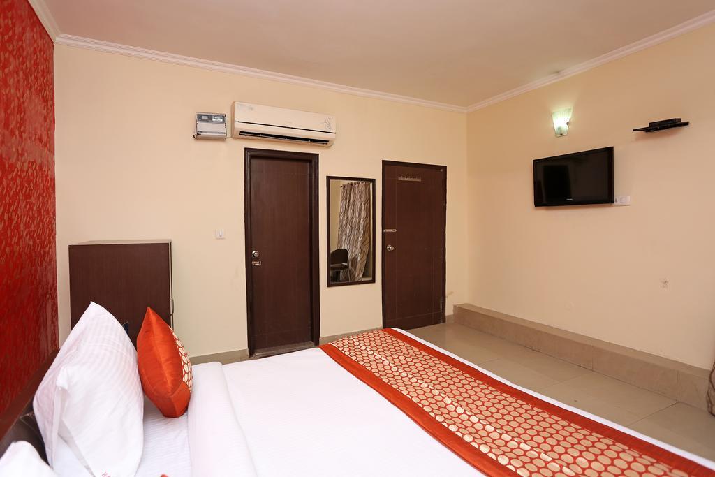 Hotel Le Princess @ Airport New Delhi Extérieur photo