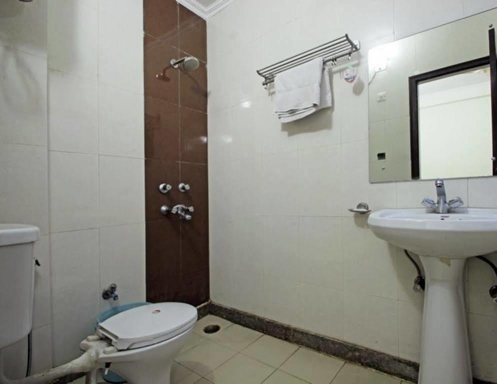 Hotel Le Princess @ Airport New Delhi Extérieur photo