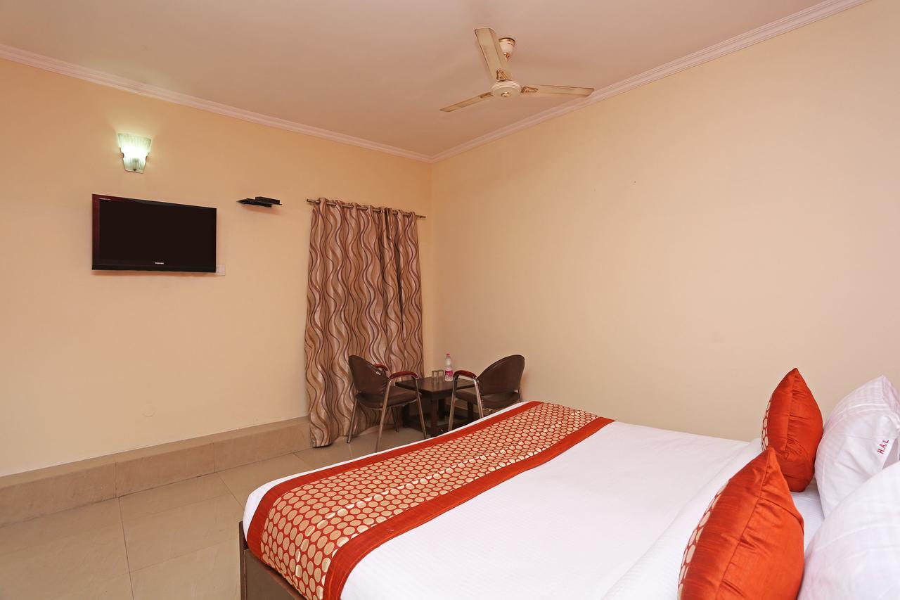 Hotel Le Princess @ Airport New Delhi Extérieur photo