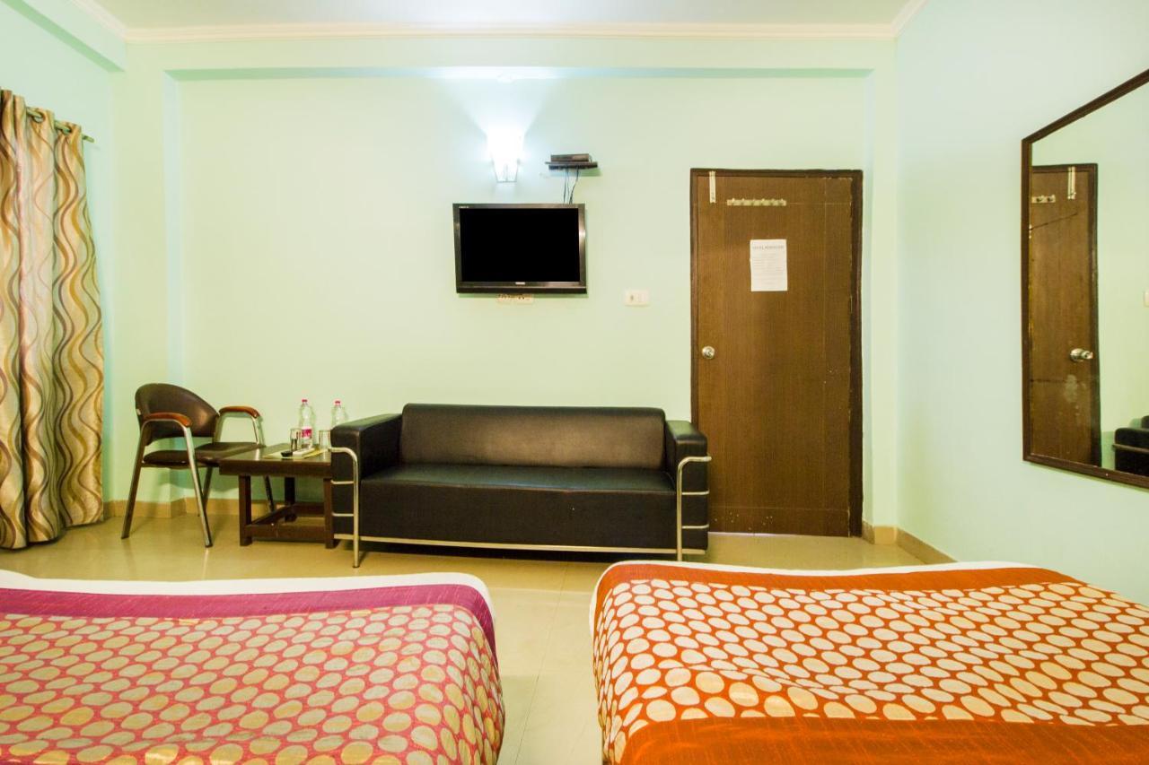 Hotel Le Princess @ Airport New Delhi Extérieur photo